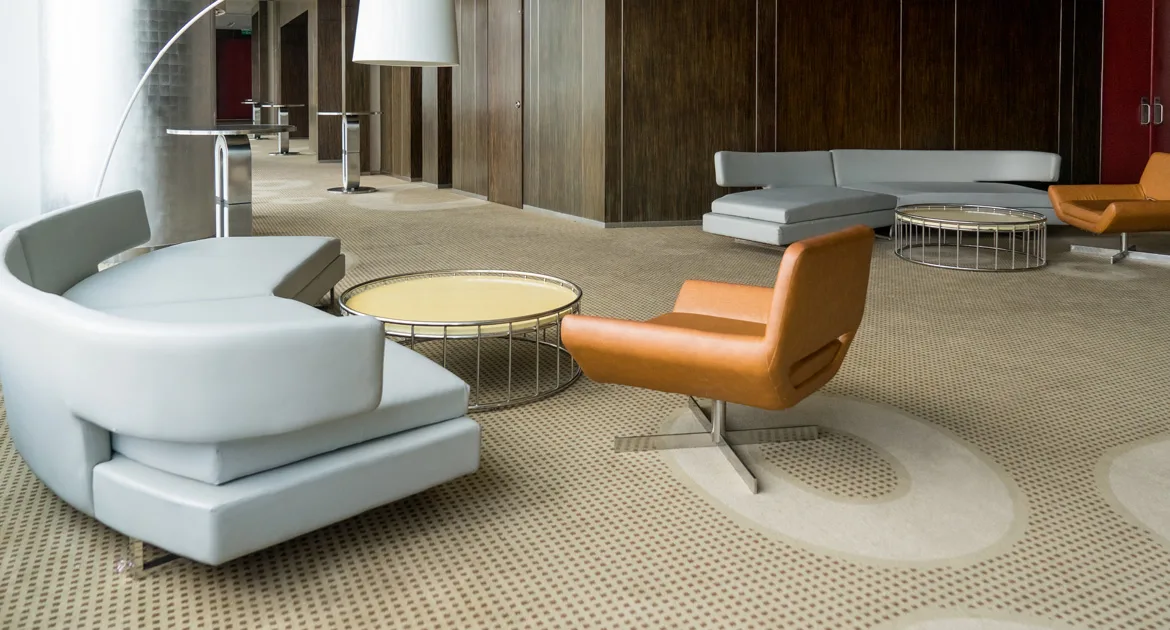Contemporary interior reference for considering circulation, material and light